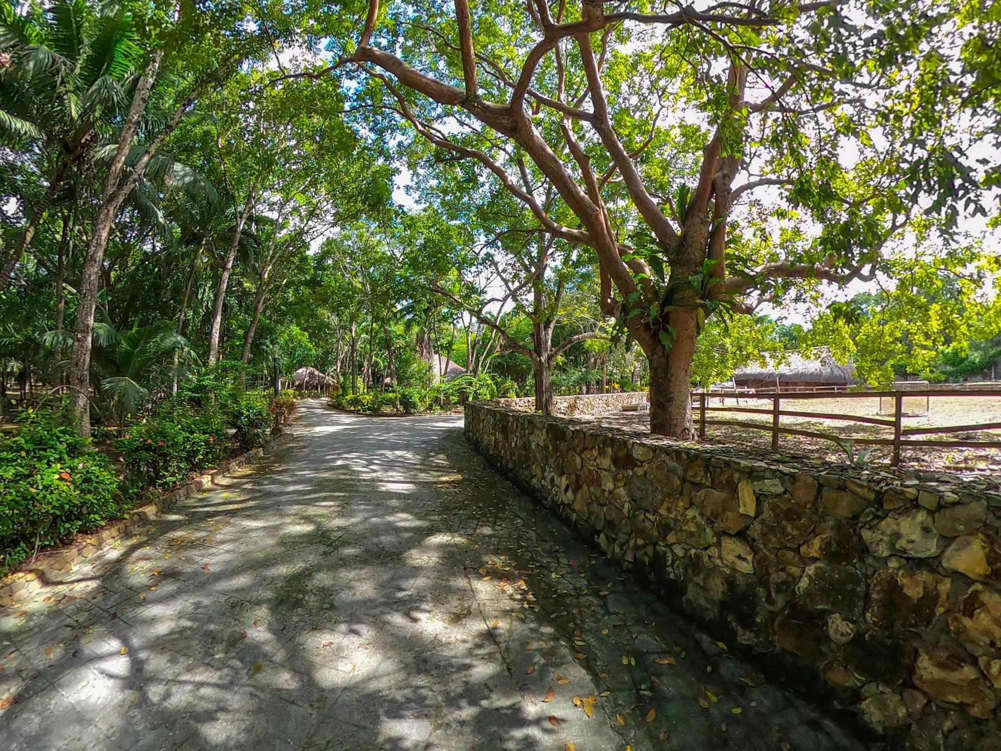 The Mayan Garden Orange Walk Town Екстер'єр фото